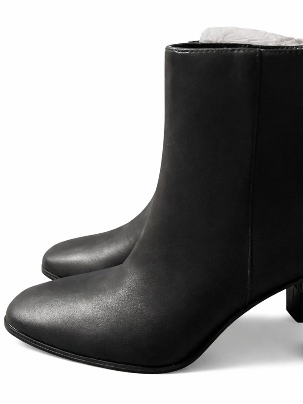 Maurices Mckayla Black Block Heel Ankle Boots Size 9 NWT